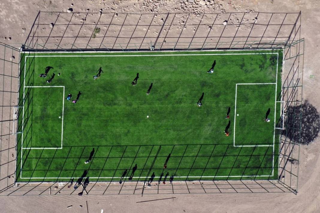 İlçedeki köyler arasında tek: Erkekler varken kadına sıcak bakmıyorduk ama... 16